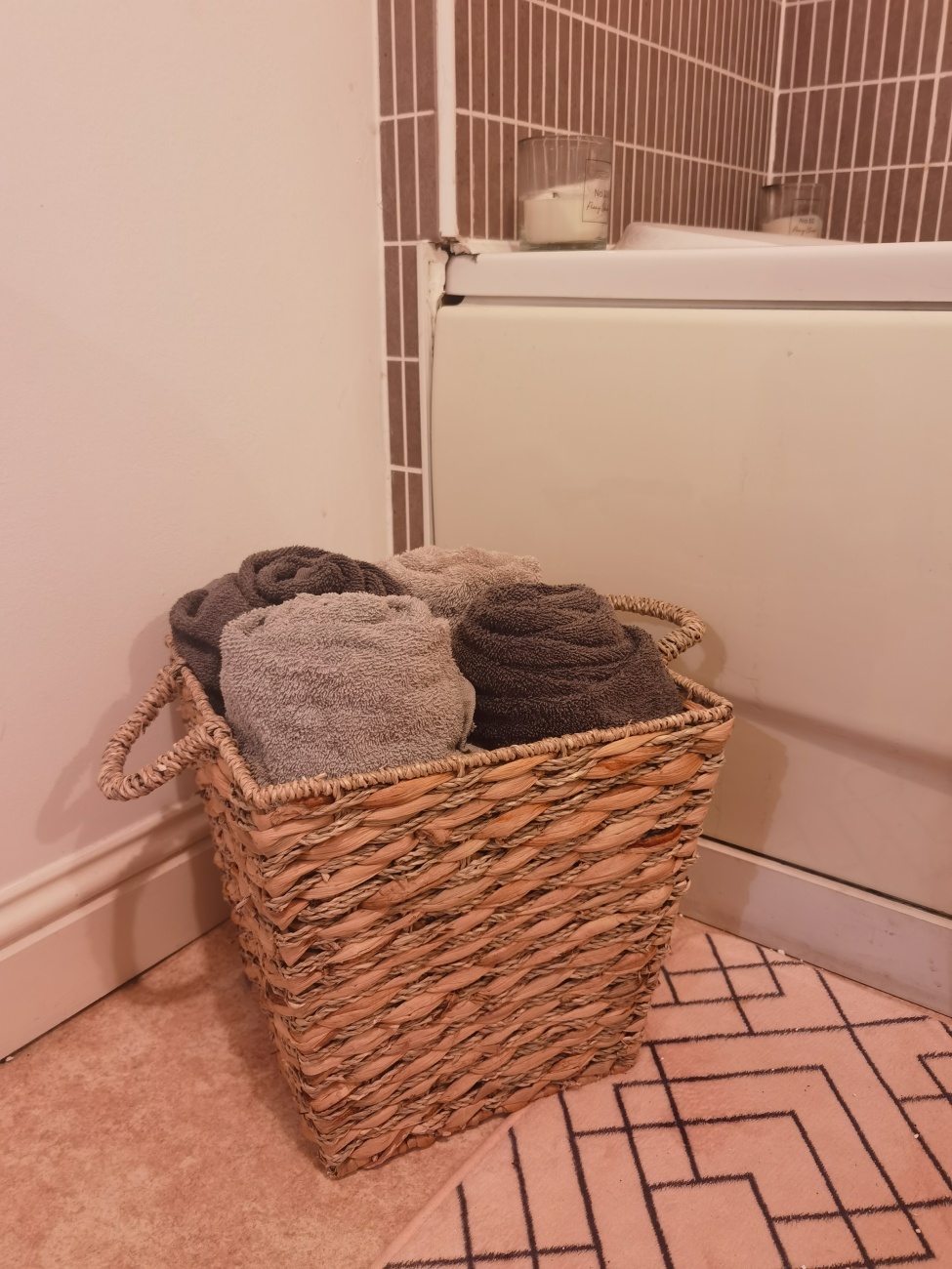 Basket, beige, towel, feature