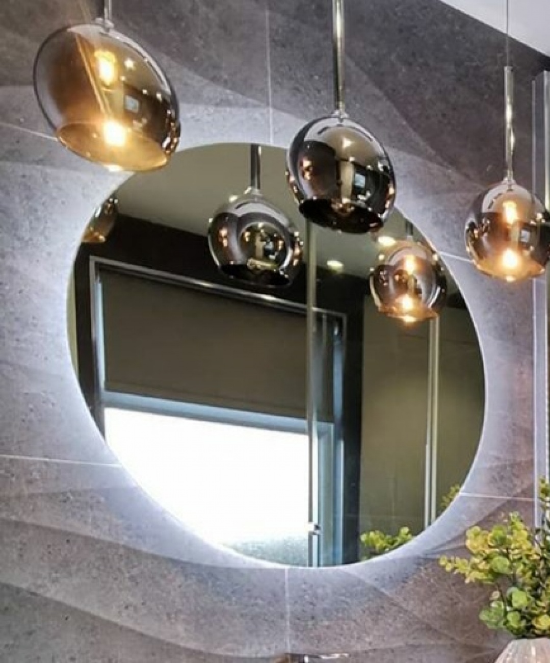 Bathroom mirror 