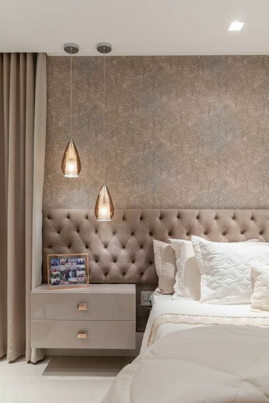 Bed room