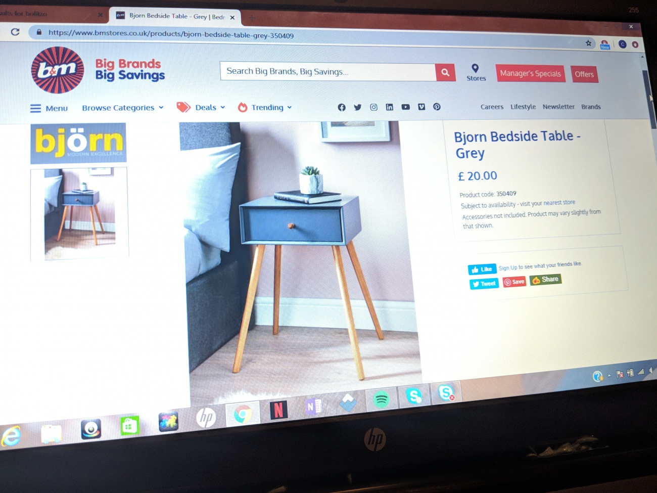 Bed side table