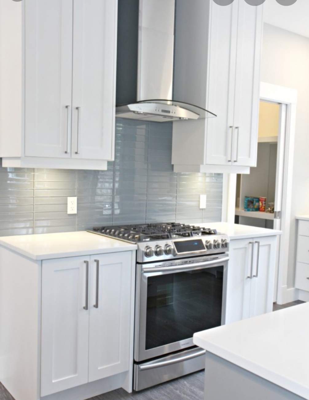 Cabinets & counter top