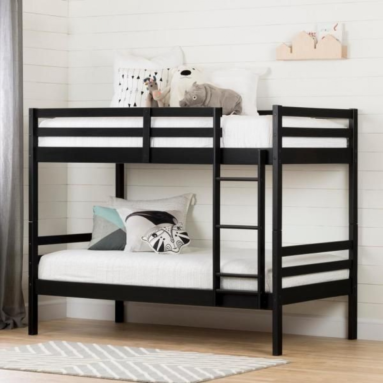 Cama