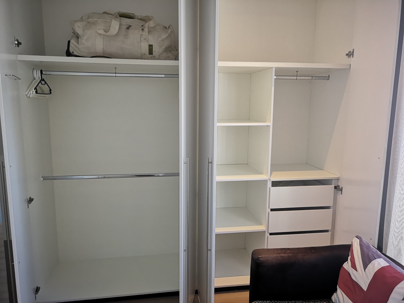 Cupboard storage 