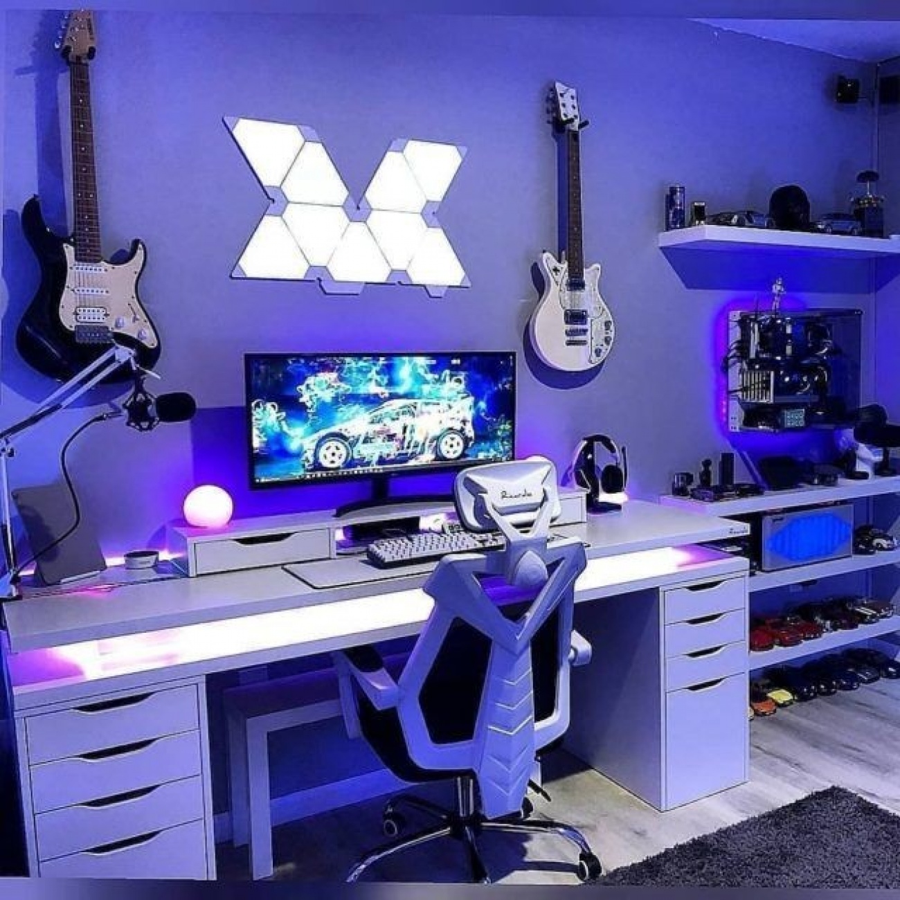 Desk 