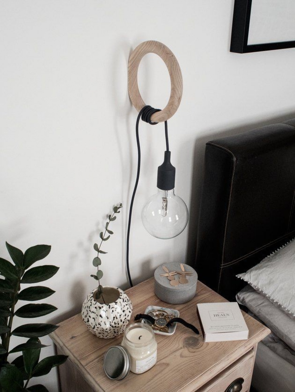 DIY hanging pendant bulb light 