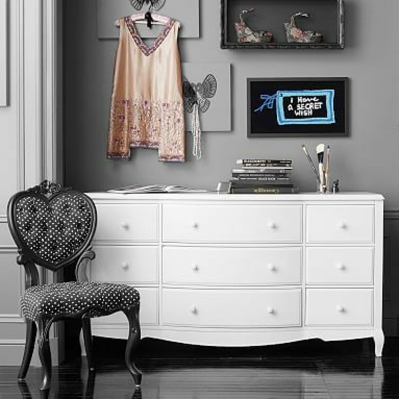 Dresser