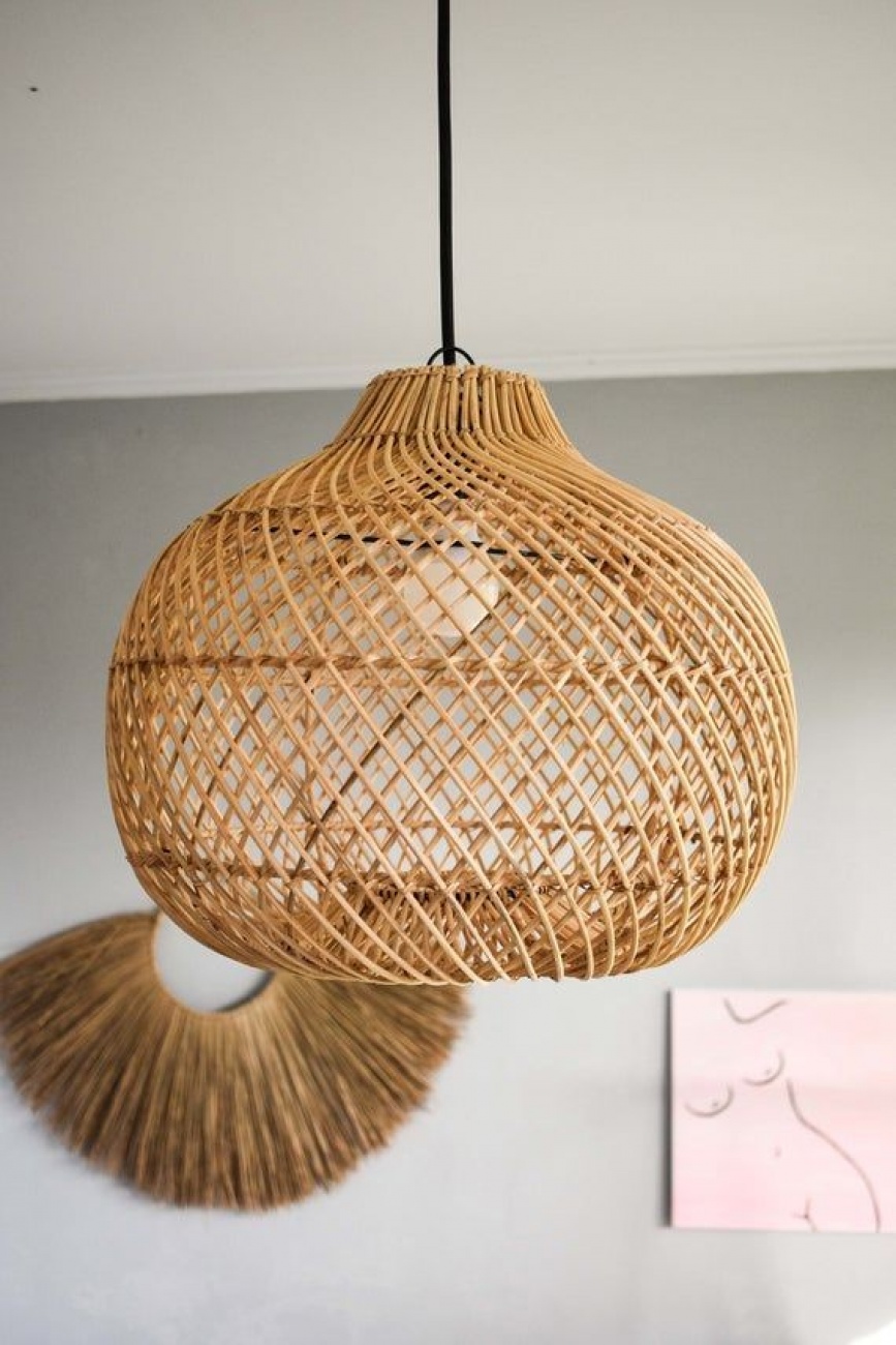 Grass mat lampshade