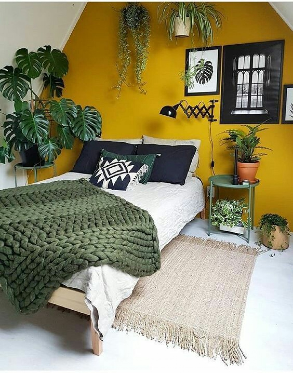 Green and yellow bedroom