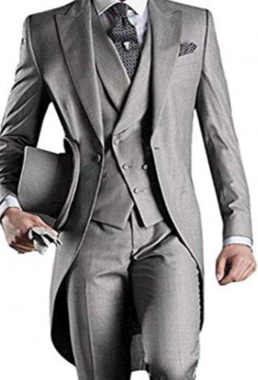 Grooms tux