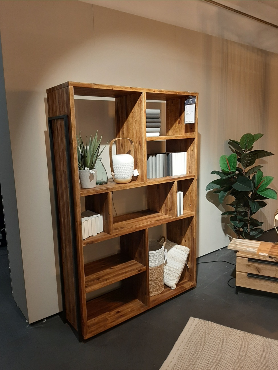 Kast