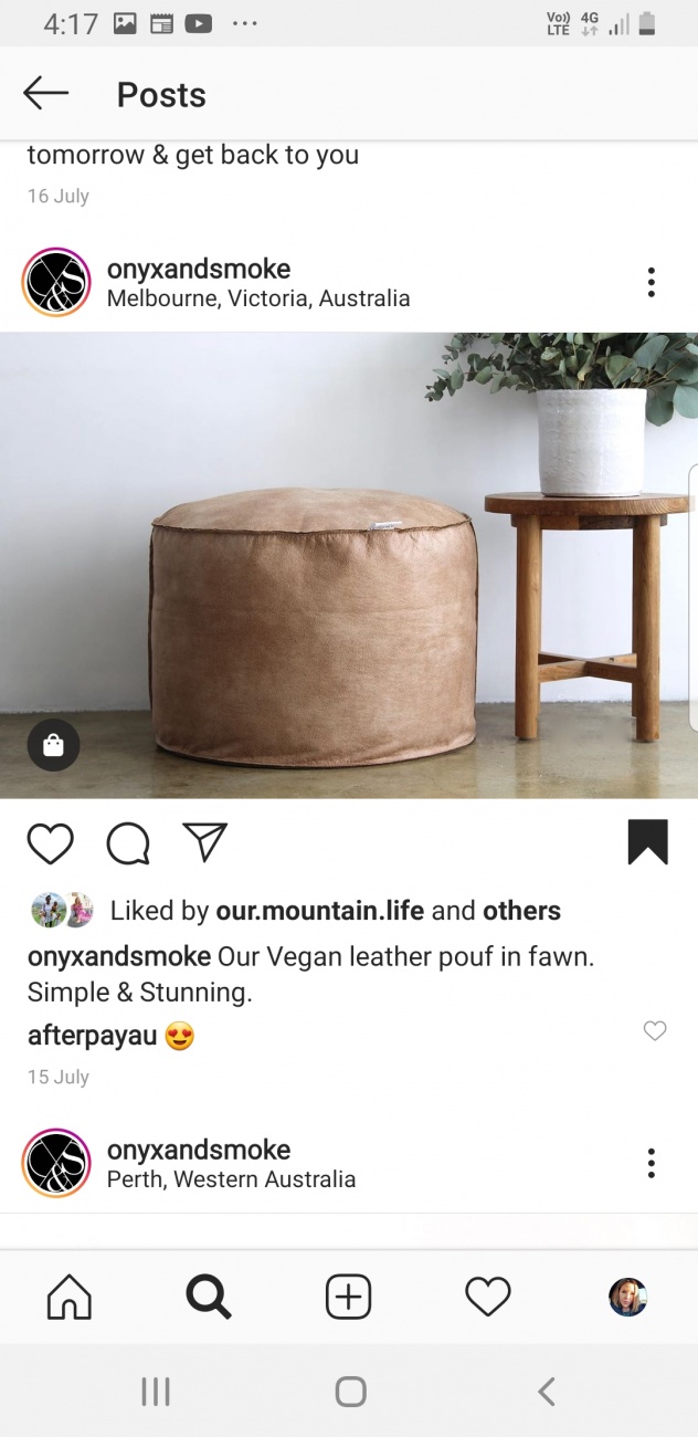 Leather pouffe tan