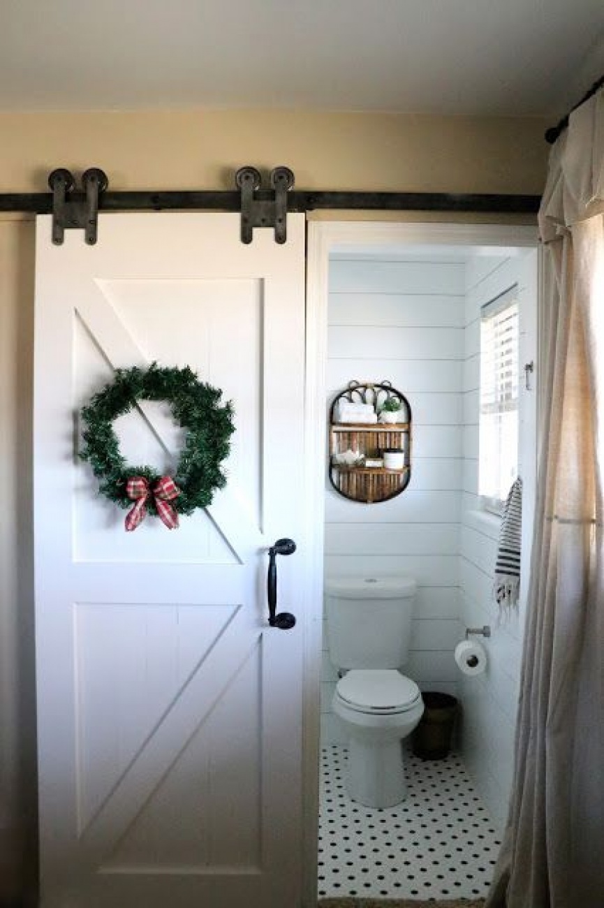 MB door