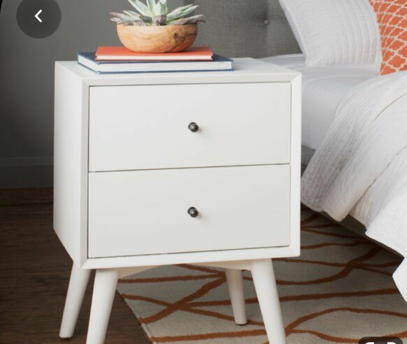 Night stand