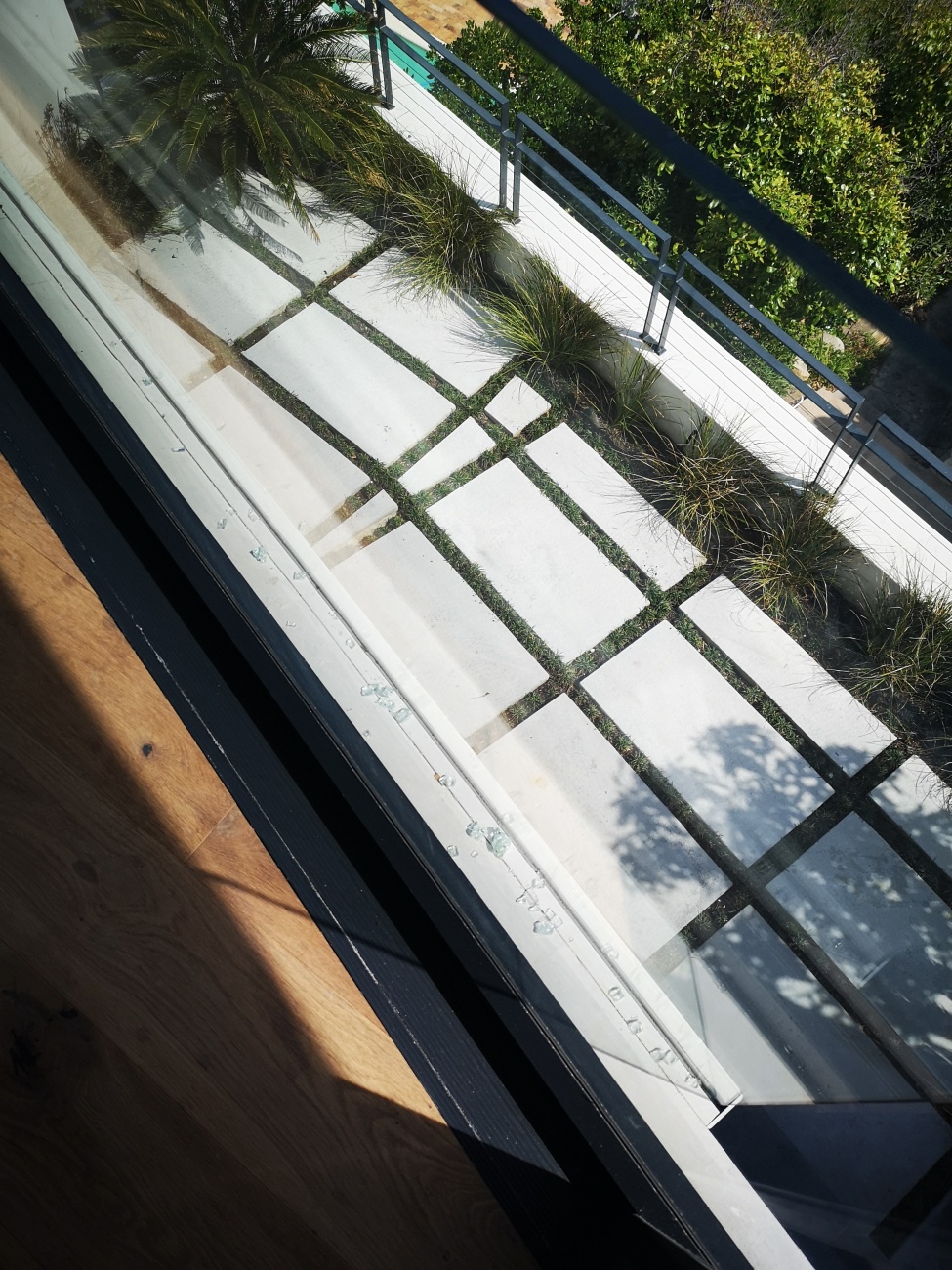 Outdoor tiling 