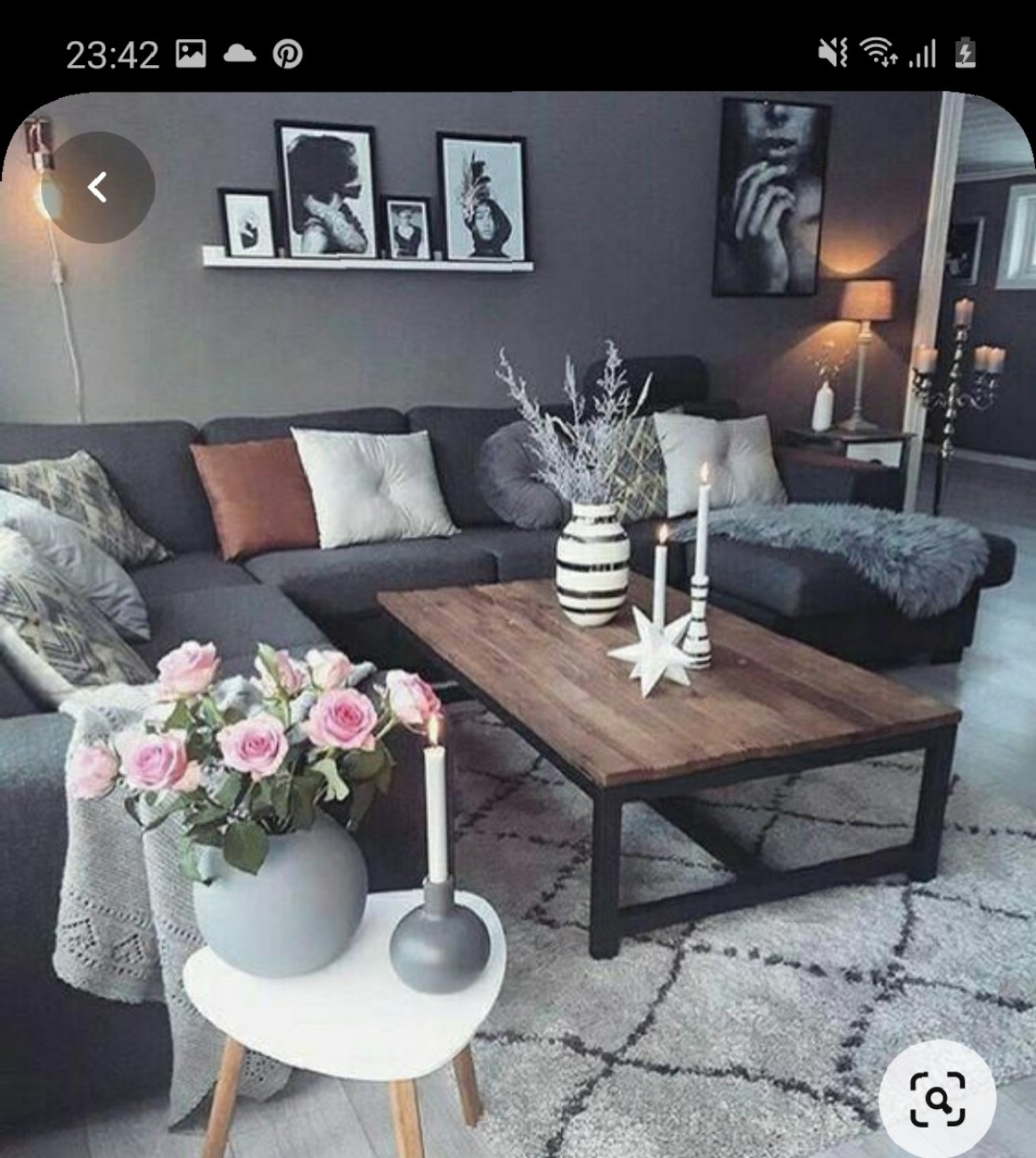 Saloni