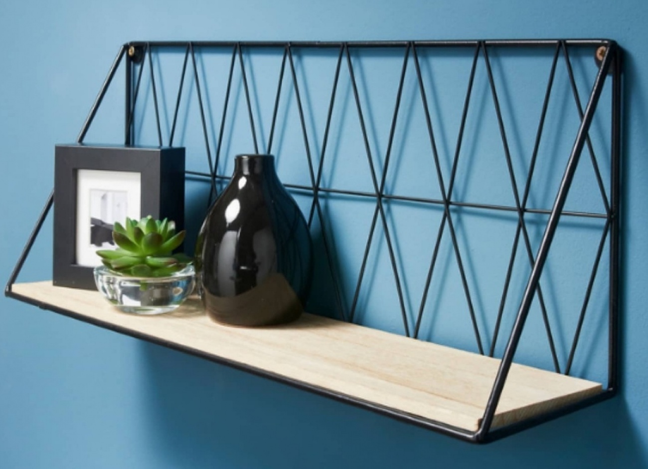 Shelf
