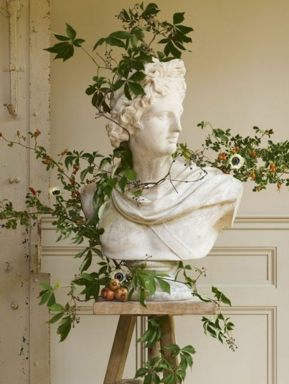Statue