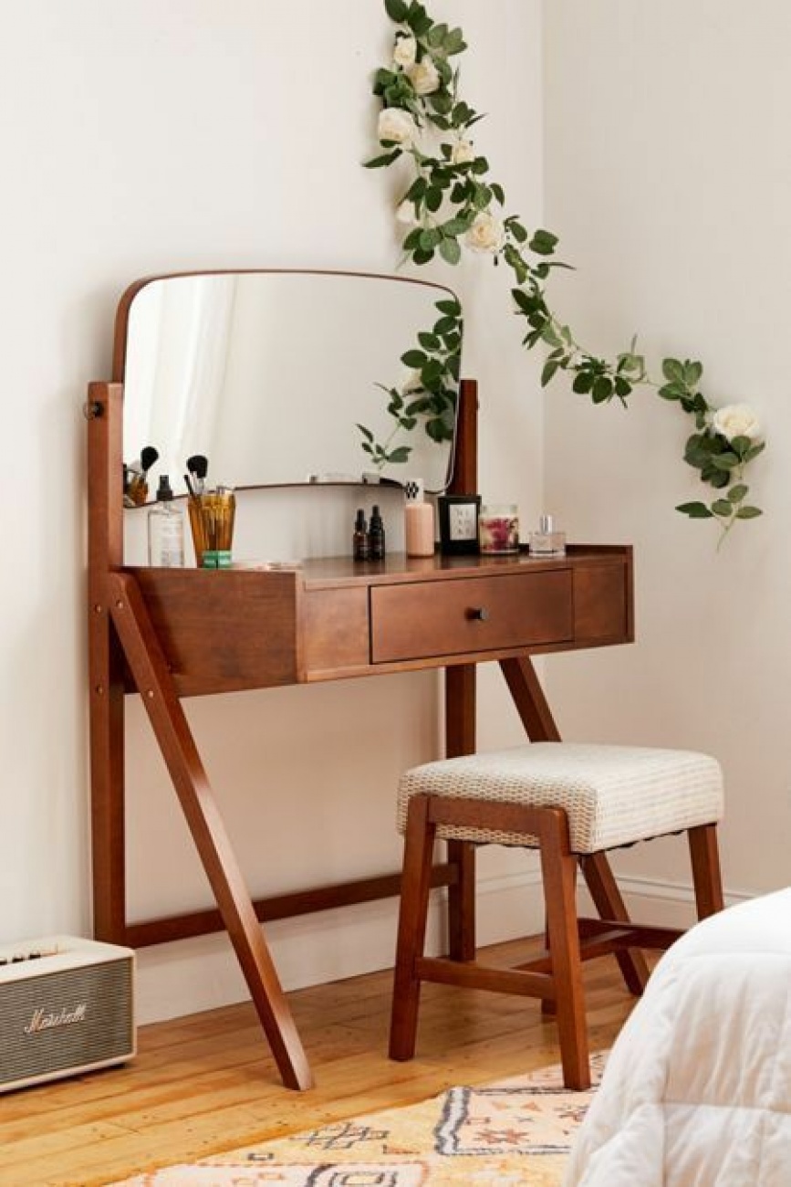 Vanity