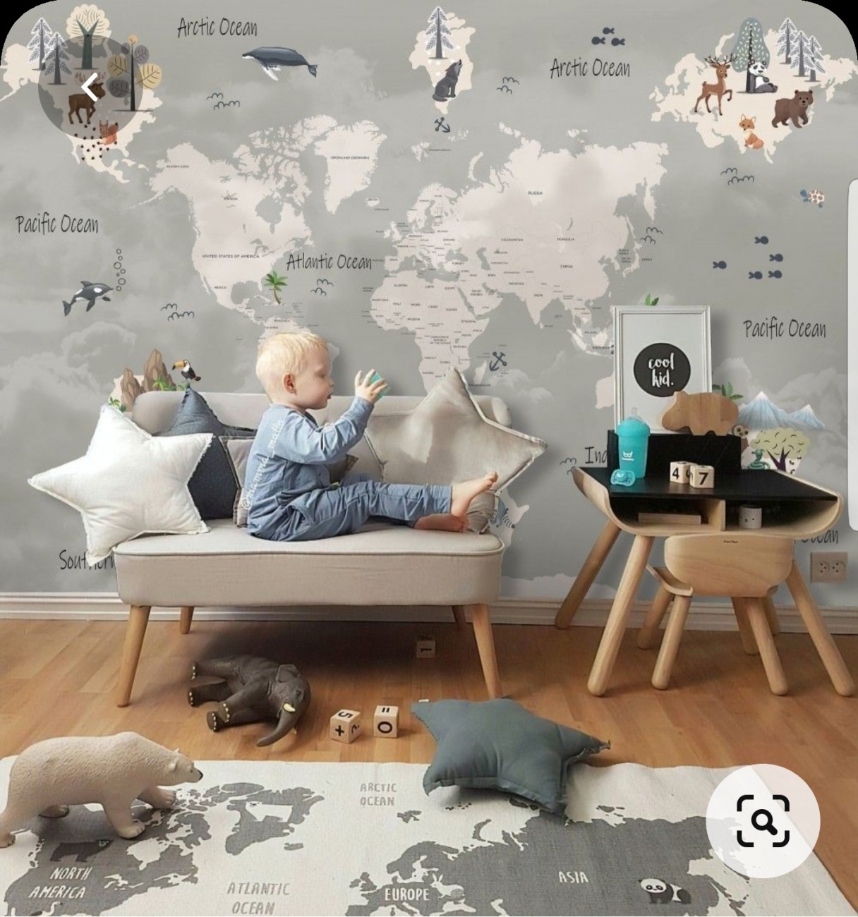 Wallpaper and seat